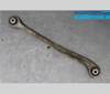 Braço oscilante (tração) longitudinal inferior esquerdo de suspensão traseira A2213500706 MERCEDES