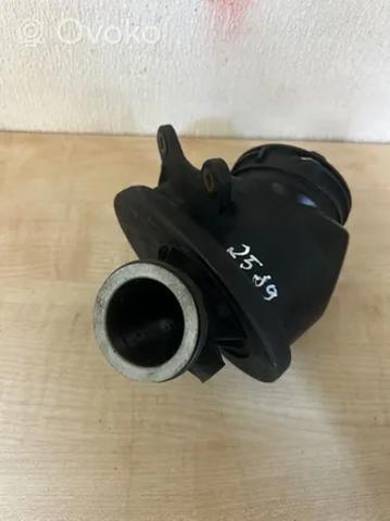 Cano derivado de ar, saída de turbina (supercompressão) A6110981607 Mercedes