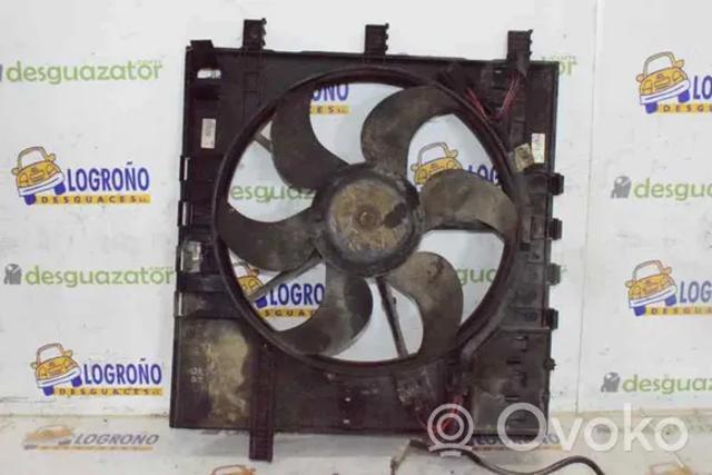 Ventilador (roda de aletas) do radiador de esfriamento A6385001193 Mercedes