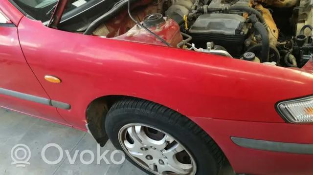 Pára-lama dianteiro direito GG3E52111 Mazda
