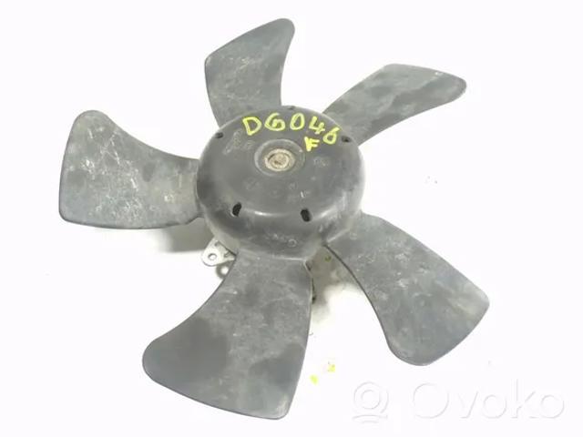 Ventilador (roda de aletas) do radiador de esfriamento direito MR464708 Mitsubishi