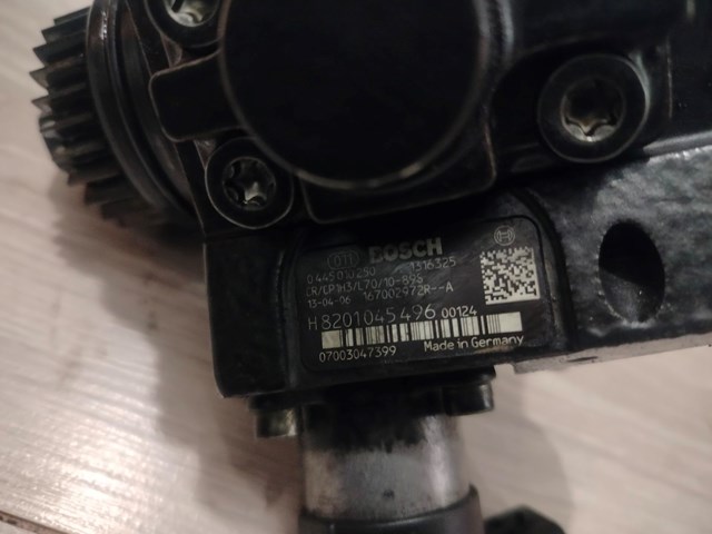 RENAULT 167002972R Насос топливный высокого давления (ТНВД) в наличии Ирпень
