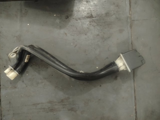 172210008R RENAULT Заливная горловина топливного бака купить в Житомир