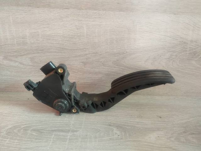 Педали газа 180020023R RENAULT