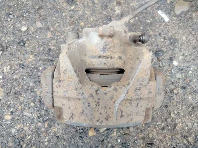 Супорт тормзной 410111495R RENAULT