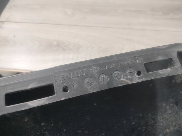 631010188R RENAULT Крыло переднее левое купить в Черновцы