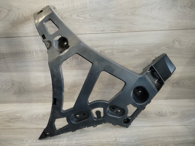 RENAULT 791820002R Кронштейн бампера заднего правый в наличии Кривой Рог