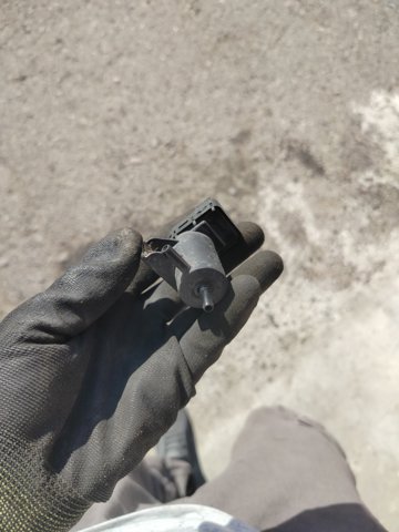 8200762162 RENAULT Клапан соленоид регулирования заслонки EGR купить в Винница