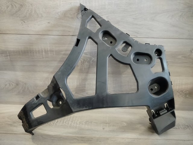 Крепление бамера левое 850420009R RENAULT