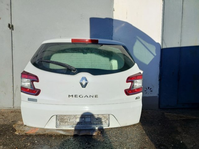 Дверь 5 Renault Megane III