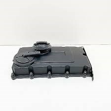 VAG 03G103469R Клапанная крышка в наличии Павлоград