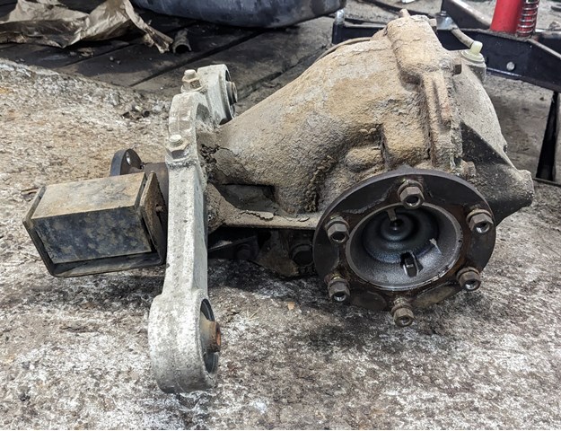 MR446875 Редуктор задний купить Павлоград