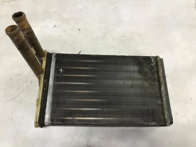 Радиатор отопителя Volkswagen Passat B5