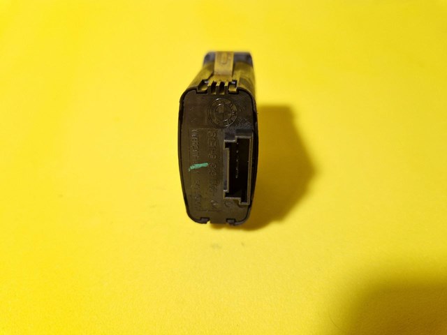 Аварийная кнопка 61316919506 BMW