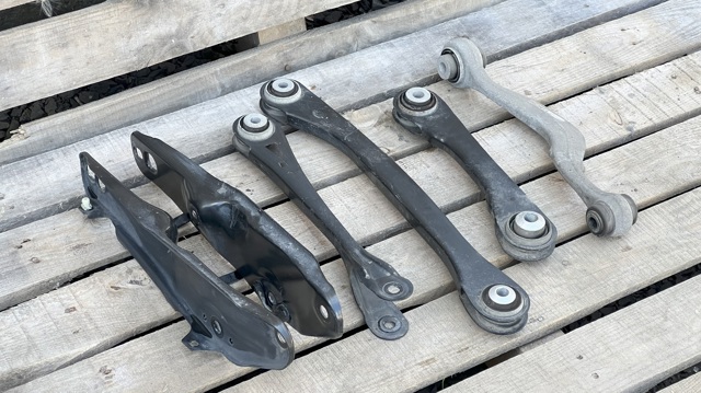 33326861131 BMW купить в Харьков