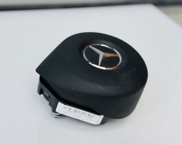 MERCEDES 0008601002 Подушка безопасности водителя в наличии Винница