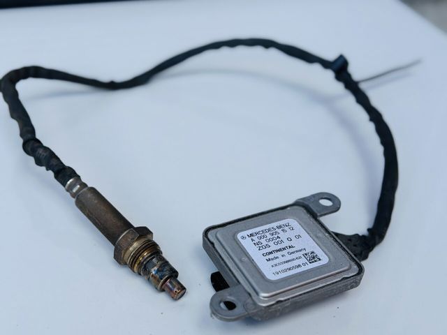 Датчик оксидов азота NOX A0009051512 MERCEDES
