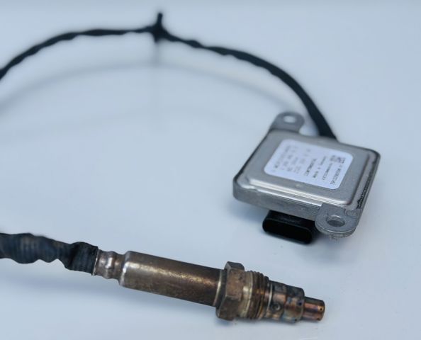 A0009051512 MERCEDES Датчик оксидов азота NOX купить в Ровно