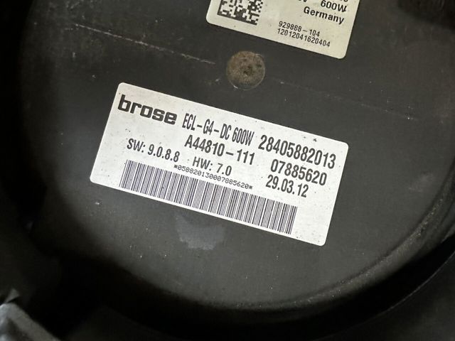 Электровентилятор охлаждения в сборе A0999060900 MERCEDES