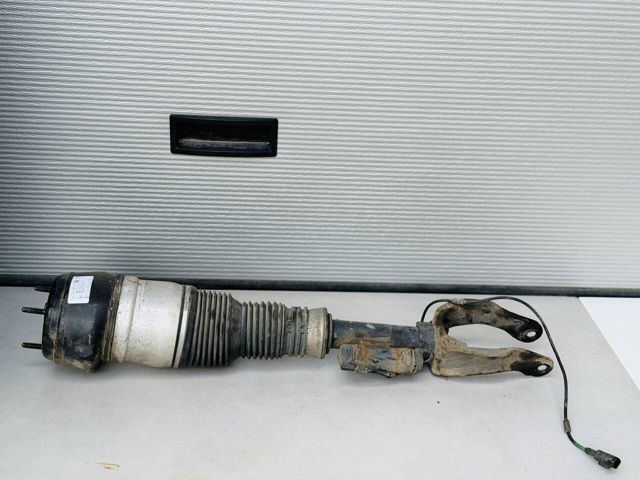 Амортизатор подвески передний левый A1663206813 MERCEDES