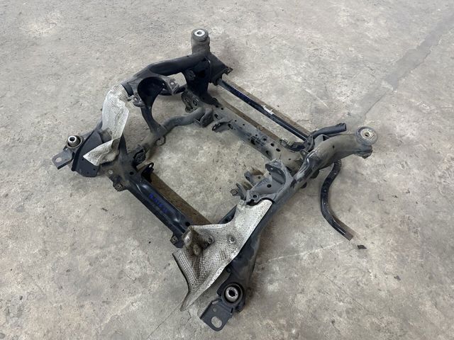 Подрамник передней подвески A1663302300 MERCEDES