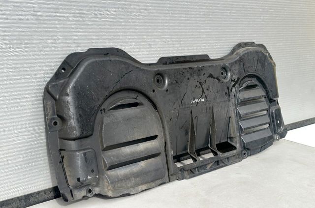 A1665200323 Защита днища задняя купить Ровно