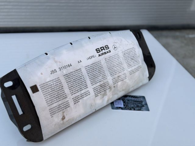 MERCEDES A2048601200 Подушка безопасности (AIRBAG) пассажирская в наличии Винница