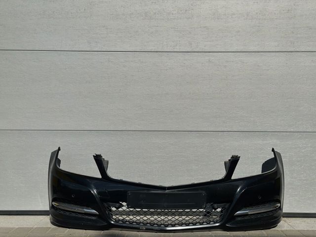 Буфер (бампер) передний A2048805547 MERCEDES