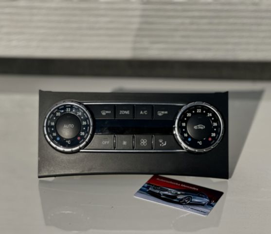 Регулятор вентилятора отопителя A2049006608 MERCEDES