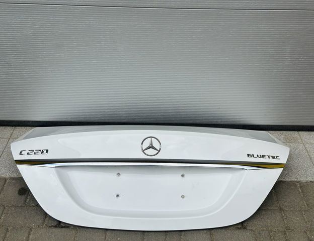 Крышка багажника A2057500075 MERCEDES