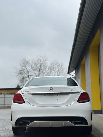 MERCEDES A2057500075 Крышка багажника в наличии Киев