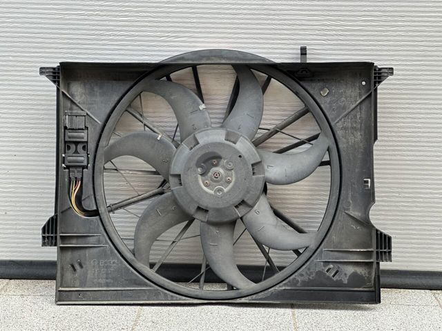 MERCEDES A2115000693 Электровентилятор охлаждения в сборе (мотор+крыльчатка) правый в наличии Каменское