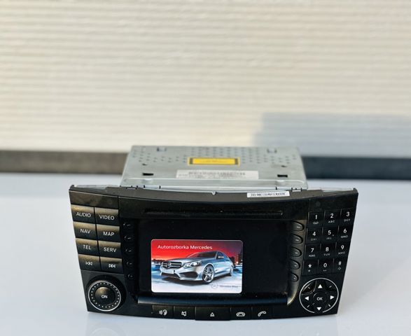 Заводская магнитола A2118203297 MERCEDES