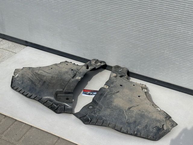 Защита бампера переднего, правая A2135200600 MERCEDES