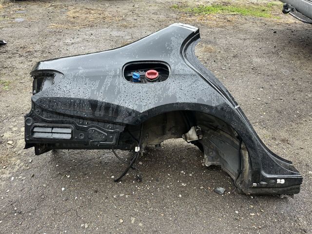 Крыло правое заднее A2136302602 MERCEDES