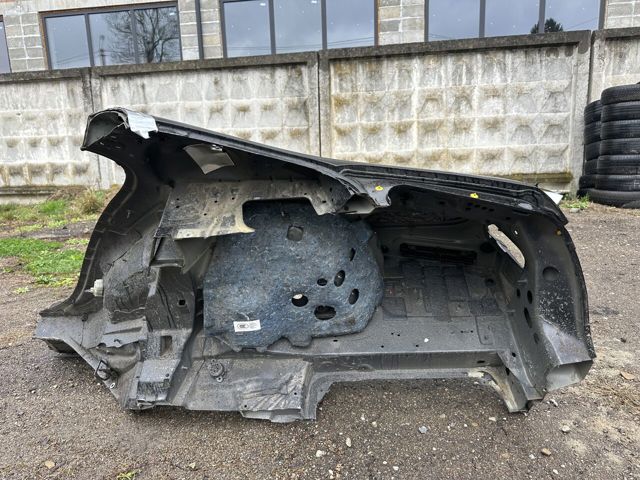 A2136302602 MERCEDES Крыло заднее правое купить в Каменское