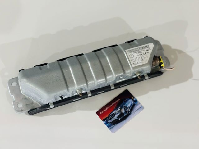 Подушка безопасности защиты коленей A2138600302 MERCEDES