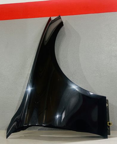 Боковая часть передняя правая A2138800018 MERCEDES