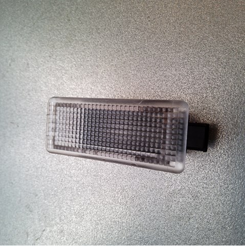 Плафоны внутреннего освещения A0028201401 MERCEDES