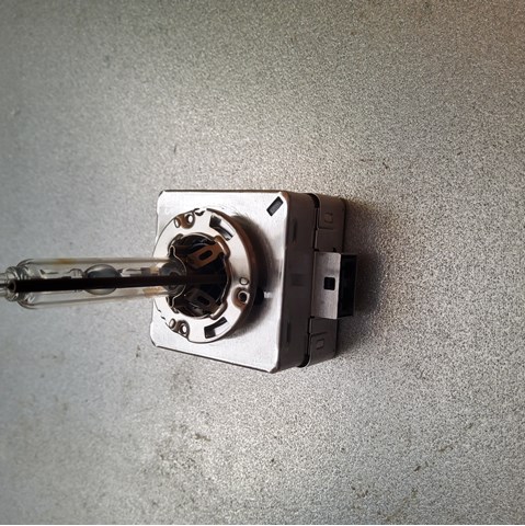 Лампочка ксеноновая D3S PHILIPS