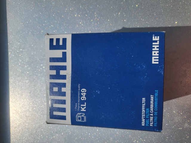 KL949 MAHLE Топливный фильтр купить в Украина