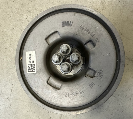 Демпфер коленвала 11238638614 BMW