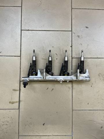 Распределитель топлива 13538694198 BMW