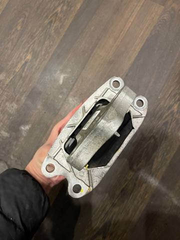 22316853449 BMW Подушка (опора) двигателя левая купить в Черкассы