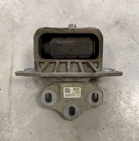Подушка трансмиссии 22316853453 BMW