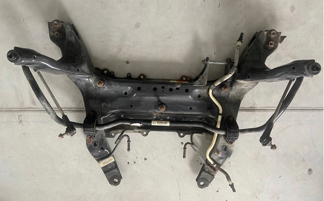 31116869546 BMW Балка передней подвески (подрамник) купить в Украина