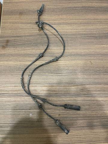 Передний датчик АБС 34526858468 BMW