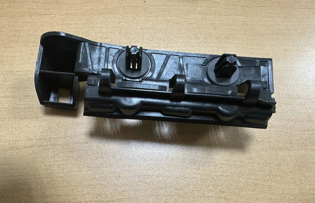 4G5807890A VAG Направляющая заднего бампера правая купить в Чернигов