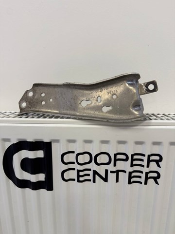 51117301586 BMW Кронштейн усилителя переднего бампера купить в Ирпень