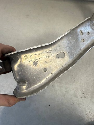 51117301586 BMW Кронштейн усилителя переднего бампера купить в Днепр